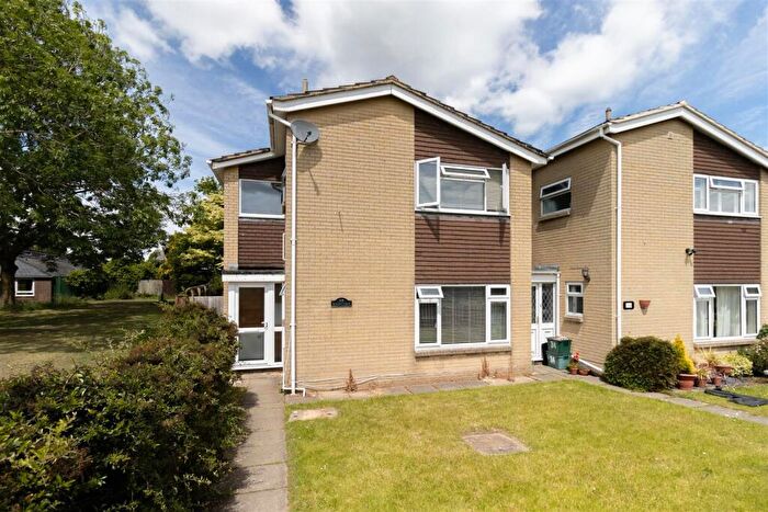 3 Bedroom End Of Terrace House To Rent In Buckles Close, Charlton Kings, Cheltenham, GL53