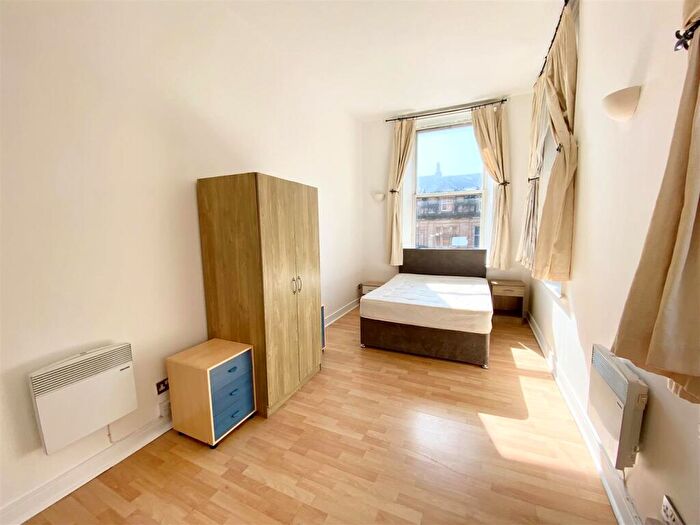 1 Bedroom Apartment To Rent In Victoria Building, Victoria Street, L2