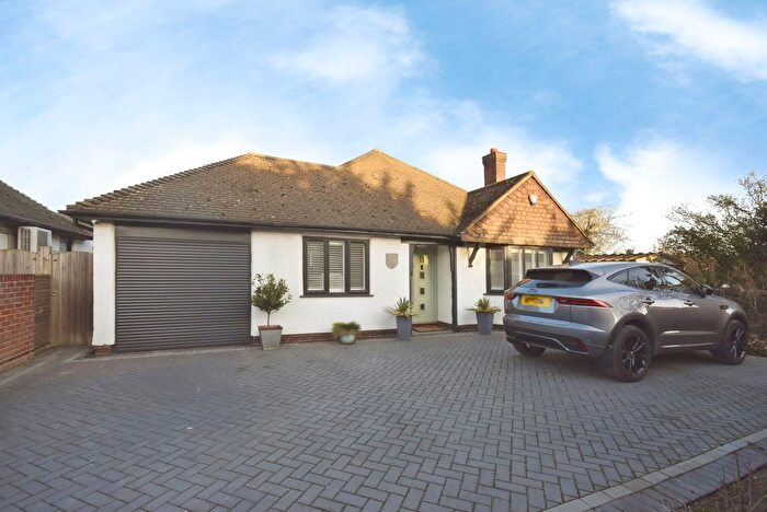 3 Bedroom Detached Bungalow For Sale In Ramsgate Road, Margate, Kent, CT9