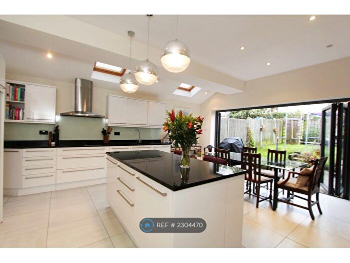 5 Bedroom Terraced House To Rent In Wontner Road, London, SW17