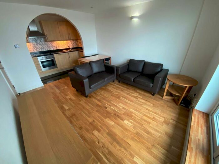 2 Bedroom Flat To Rent In Platinum House, Lyon Road, Harrow, HA1