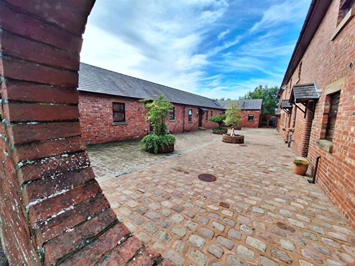 3 Bedroom Barn Conversion For Sale In Normoss Road, Blackpool, FY3