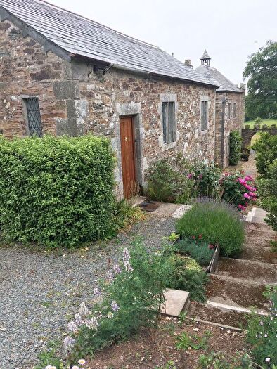 1 Bedroom Flat To Rent In Trewan, St. Columb, TR9