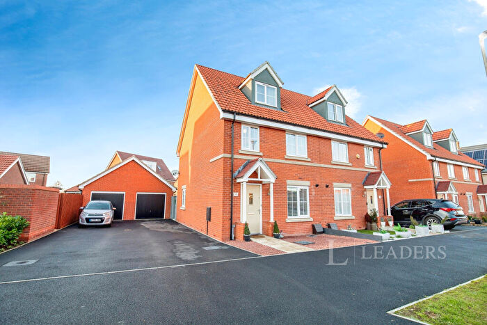 3 Bedroom Semi-Detached House To Rent In Swallow Drive, Wymondham, NR18