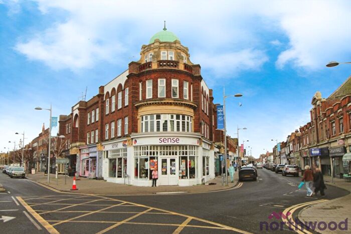 3 Bedroom Flat For Sale In Arcade Chambers, Clacton-On-Sea, CO15