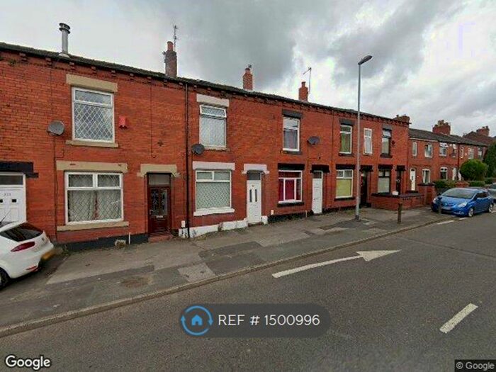 2 Bedroom Terraced House To Rent In Fields New Rd, Oldham, OL9