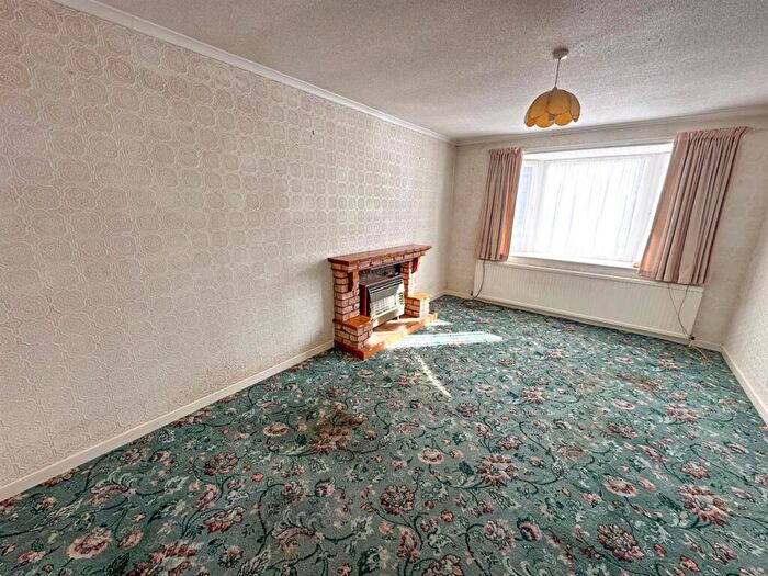 3 Bedroom Bungalow For Sale In Brindley Road, Silsden, BD20