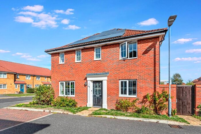 3 Bedroom Semi Detached House For Sale In Cordale Road, Aylesham, CT3