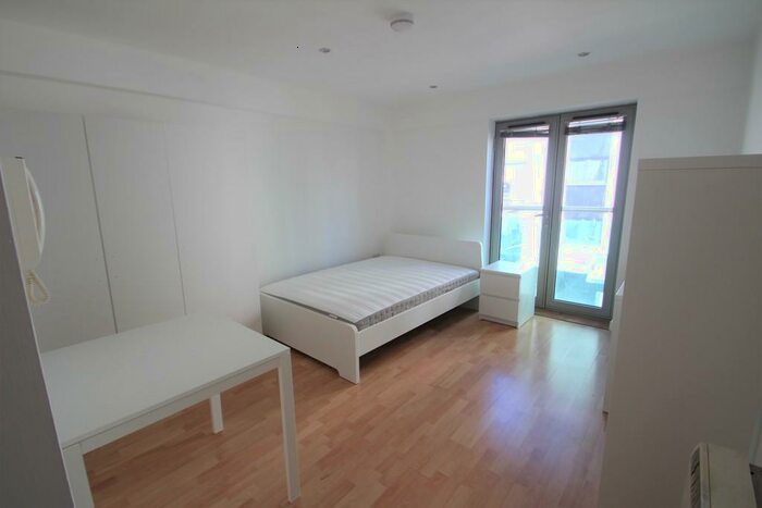 1 Bedroom Flat To Rent In Regent Street, City Centre, Plymouth, PL4