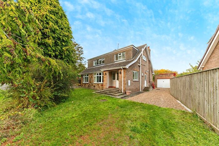 3 Bedroom Detached House For Sale In Chapel Lane, Barnoldby-Le-Beck, Grimsby, DN37