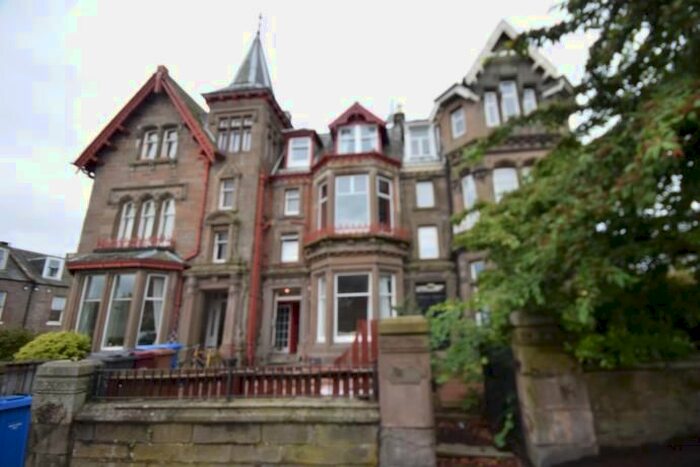 2 Bedroom Flat To Rent In Hyndford Street, Dundee, DD2