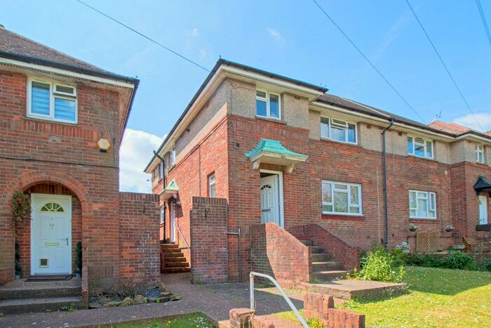 1 Bedroom Flat To Rent In Downland Drive, Hove, BN3