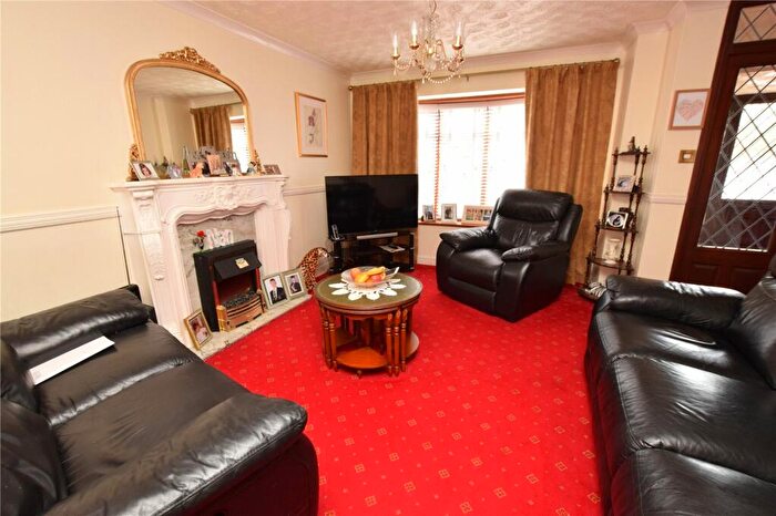 3 Bedroom End Of Terrace House For Sale In Mill Lane, Chadwell Heath, RM6