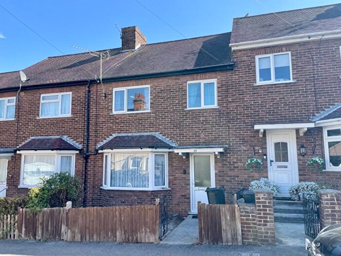 3 Bedroom Terraced House For Sale In Victoria Road, Walton On The Naze, Essex, CO14