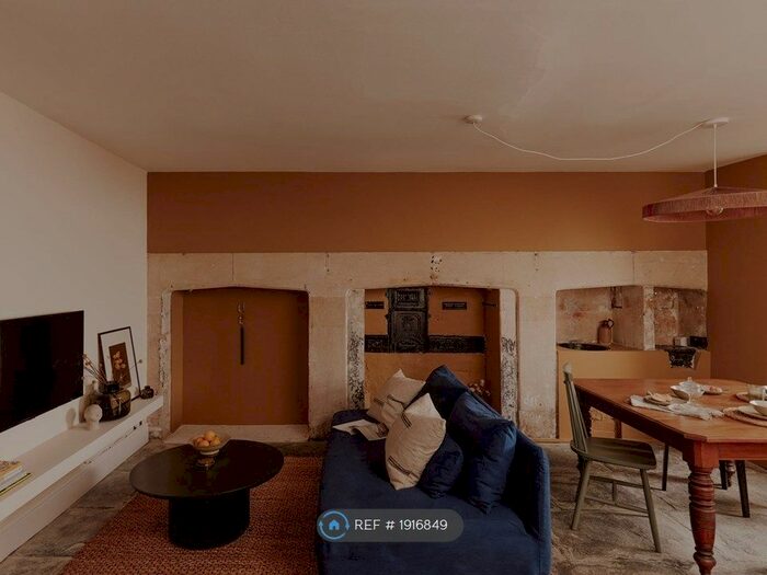 1 Bedroom Flat To Rent In Bathwick Street, Bath, BA2