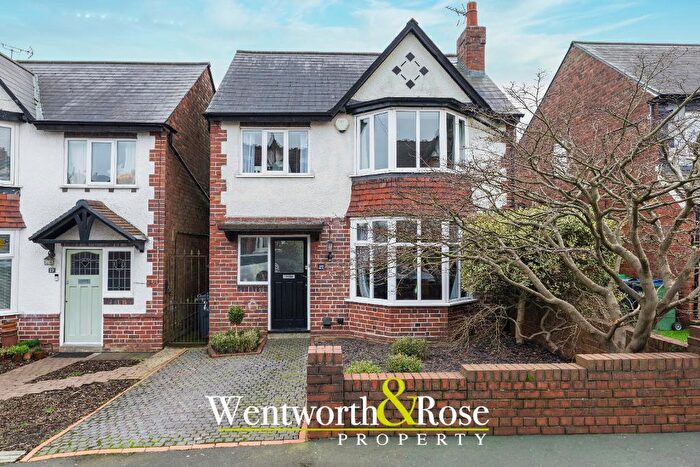 3 Bedroom Detached House For Sale In Monmouth Road, Bearwood, Birmingham, B67