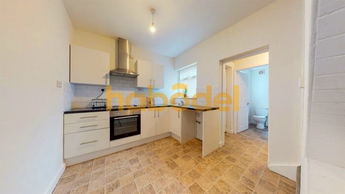 2 Bedroom Terraced House To Rent In Essex Street, Hull, HU4