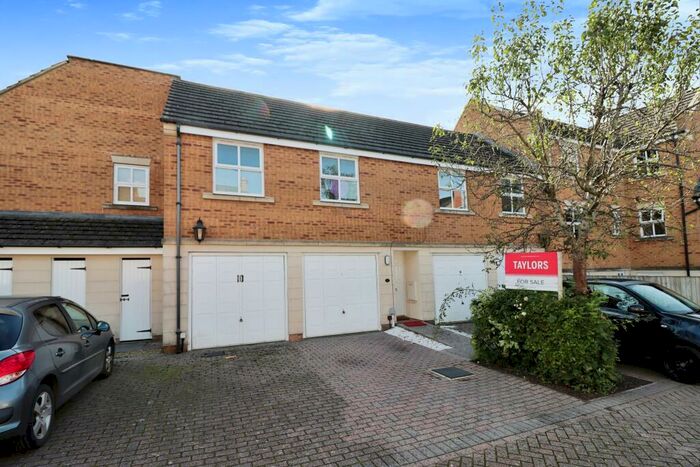 2 Bedroom Apartment To Rent In Parnell Road, Stapleton, Bristol, BS16