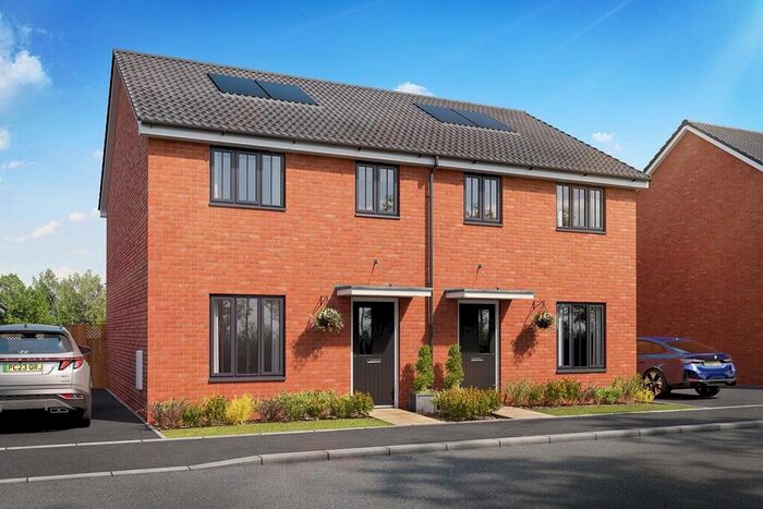 3 Bedroom Semi-Detached House For Sale In Little Melton Road, Hethersett, Norfolk, NR9