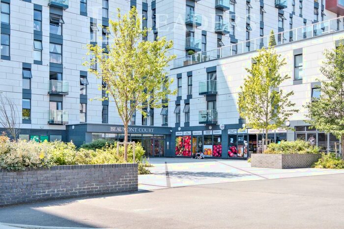 1 Bedroom Apartment To Rent In Beaumont Court, Southend On Sea, SS2