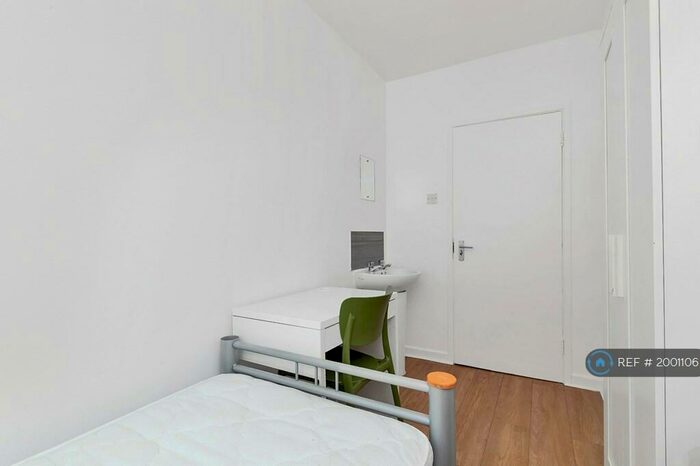 4 Bedroom Flat To Rent In Kingston Street, Cambridge, CB1
