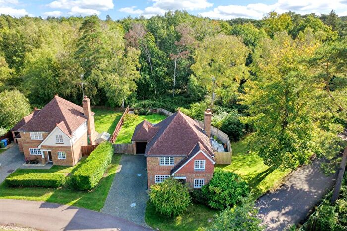 4 Bedroom Detached House For Sale In Kings Ride, Ascot, Berkshire, SL5