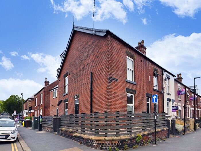 4 Bedroom Terraced House To Rent In Harland Road, Sheffield, S11