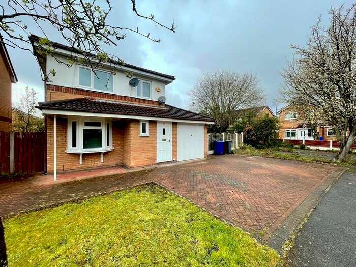 3 Bedroom House To Rent In Montcliffe Crescent, Whalley Range, M16