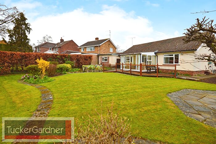 2 Bedroom Detached Bungalow To Rent In St. Andrews Close, Cambridge, CB22