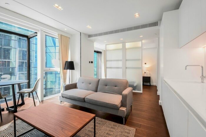 Studio To Rent In Casson Square, London, SE1