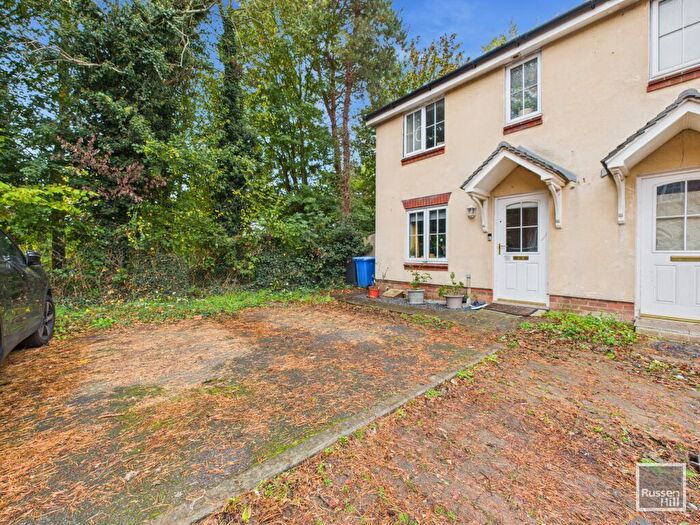 2 Bedroom Semi Detached House For Sale In Atkinson Close, Chapel Break, NR5