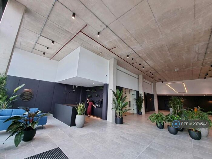 2 Bedroom Flat To Rent In Wharf End, Trafford Park, Manchester, M17