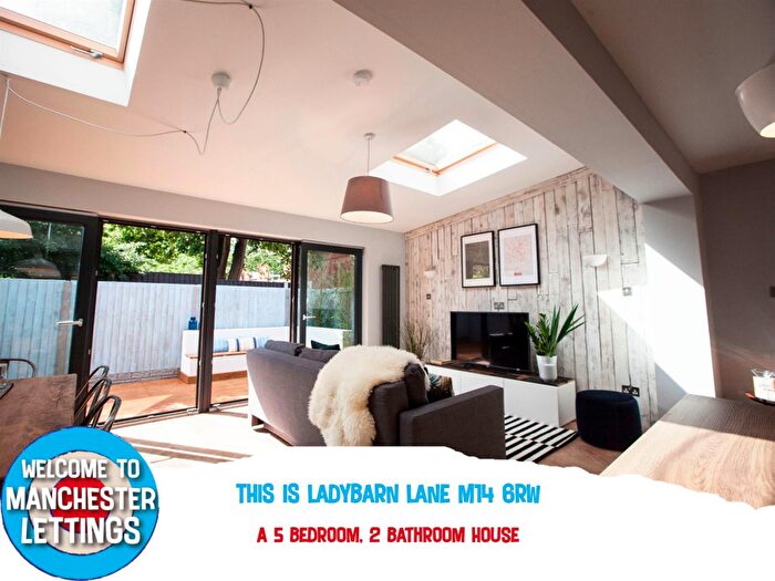 5 Bedroom End Of Terrace House To Rent In Ladybarn Lane Manchester, M14