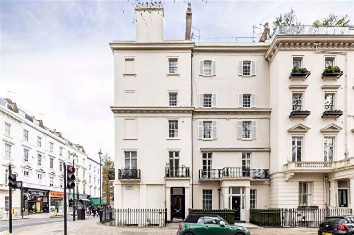 1 Bedroom Flat To Rent In St. Georges Square, London, SW1V