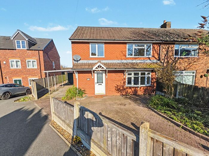 3 Bedroom Semi Detached House To Rent In Sussex Drive, Kidsgrove, Stoke-On-Trent, ST7