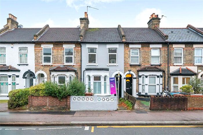 4 Bedroom Terraced House For Sale In Cann Hall Road, London, E11