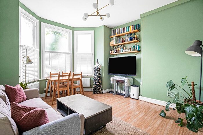 1 Bedroom Flat To Rent In Garlies Road, London, SE23