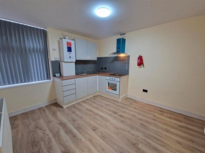 1 Bedroom Flat To Rent In Gravelly Hill, Erdington, Birmingham, B23