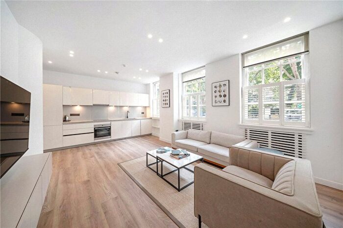 2 Bedroom Flat To Rent In Lowndes Square, Knightsbridge, SW1X