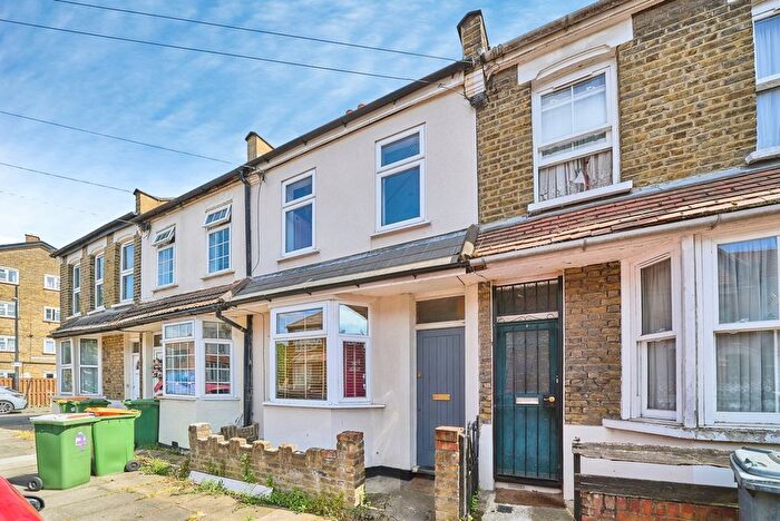 2 Bedroom Terraced House For Sale In Desford Road, London, London, E16
