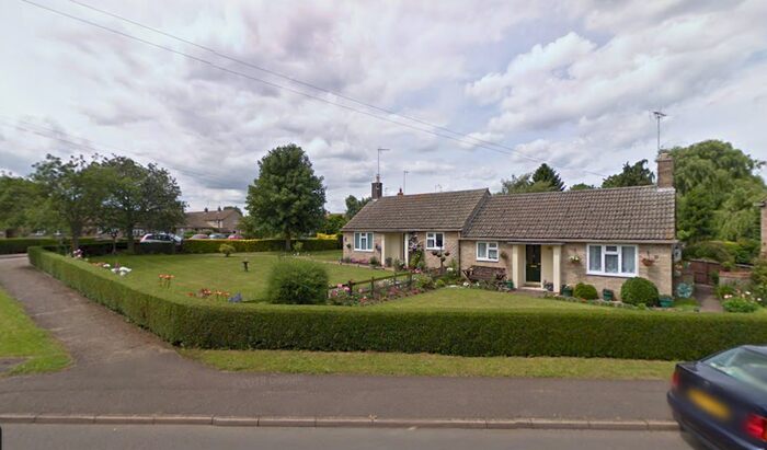 2 Bedroom Bungalow To Rent In Stamford Lane, PE8