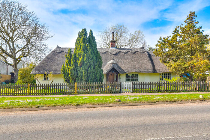 3 Bedroom Cottage For Sale In The Street, Little Dunmow, CM6