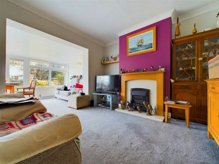 3 Bedroom SemiDetached Bungalow For Sale In Western Close, Lancing, BN15