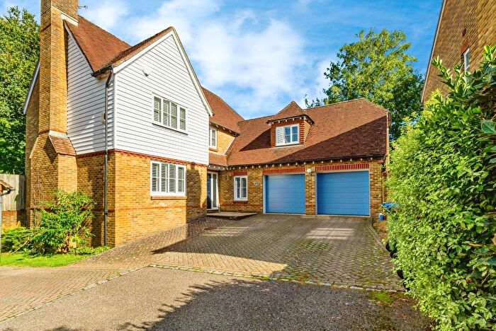 5 Bedroom Detached House For Sale In Rectory Close, Ashington, West Sussex, RH20