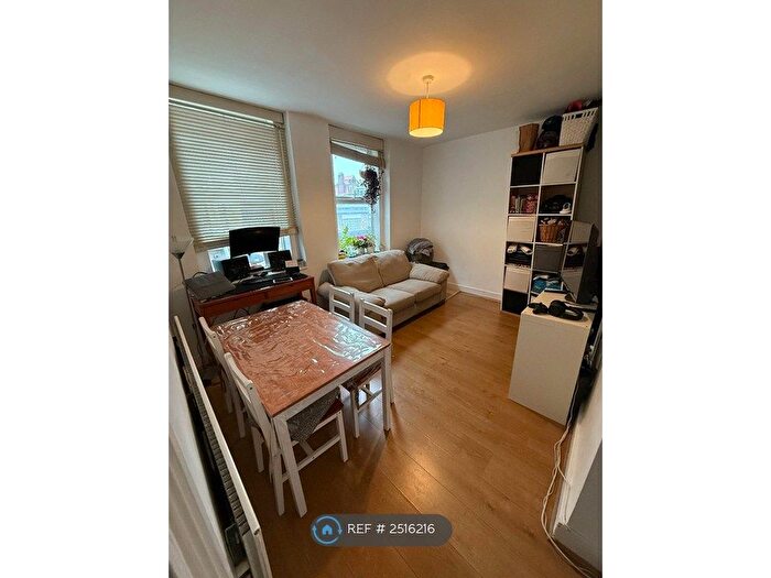1 Bedroom Flat To Rent In Brighton Terrace, Brixton, SW9