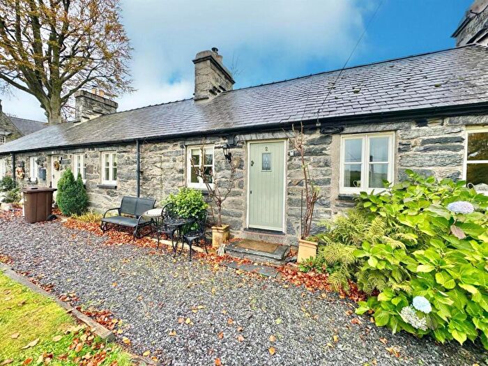 2 Bedroom Cottage For Sale In Bryn Ysgol, Ysbyty Ifan, Betws-Y-Coed, LL24