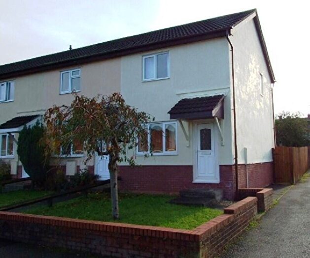 2 Bedroom End Of Terrace House To Rent In Alianore Road, Caldicot, NP26