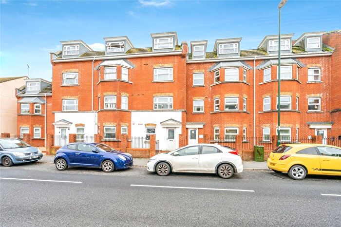 1 Bedroom Flat For Sale In Longford Road, Bognor Regis, West Sussex, PO21