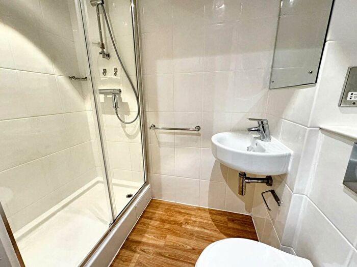 1 Bedroom Apartment To Rent In King Square, Bristol, BS2