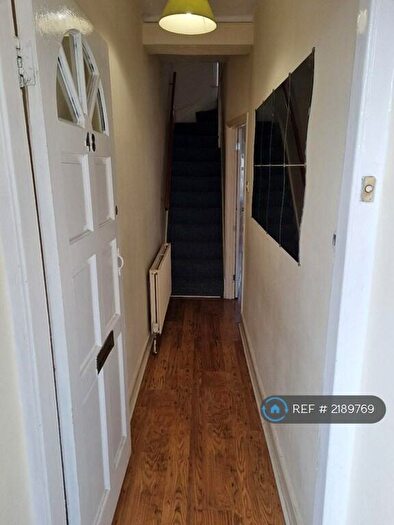 2 Bedroom Terraced House To Rent In Perkins Road, Ilford, IG2